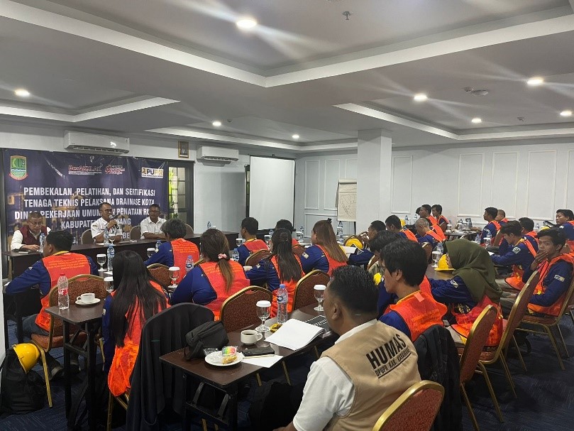 PUPR Kabupaten Karawang Gelar Pelatihan dan Sertifikasi Tenaga Teknis Pelaksana Drainase Kota